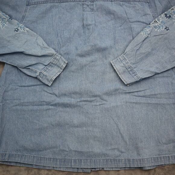Passion-I Shirt Womens L Blue Denim Button Front Floral Embroidered Pocket - Picture 15 of 16